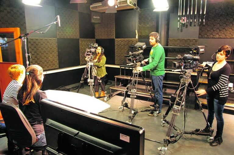 Las regulaciones vigentes cercenan el derecho a acceder a contenidos variados.