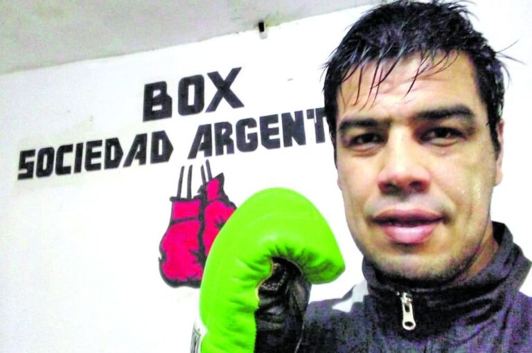 Javier Ojeda se está entrenando en triple turno para mostrarse de buena forma ante su gente.