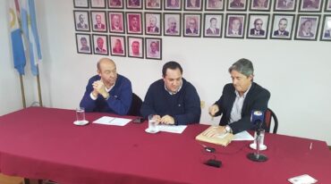 Garibay dijo: 'continuamos con las obras que mejoran la seguridad frente a inundaciones en las localidades'. Gentileza: prensa Gobierno de Santa Fe.
