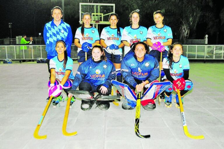 El equipo del Paraná Rowing está demostrando que el hockey sobre patines entrerriano puede ser competitivo. El sábado 29 será local ante AGEC de Córdoba. Marcelo Miño