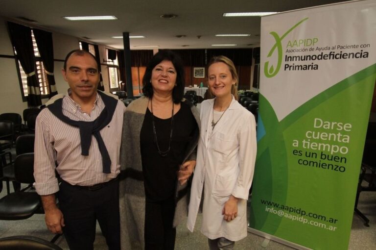 Charla especializada. La señora Roberta Anido de Pena