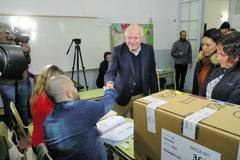 Lifschitz anfitrión. El gobernador invitó a los 27 diputados del Frente Progresista que