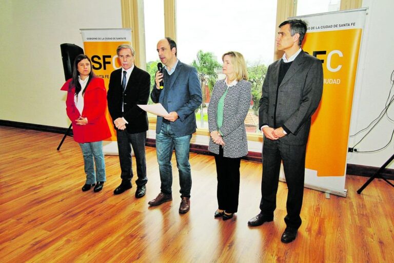 Visitantes. Entre equipos técnicos