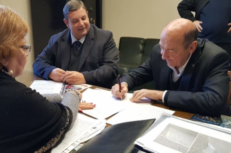 El ministro de Desarrollo Social de la Provincia