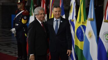 El presidente argentino recibió a su par de Uruguay