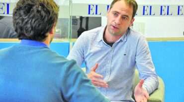 Entrevista. El investigador Martín Bletter resaltó que el plástico está inmerso en gran magnitud y afecta la supervivencia de los animales de la región.  Luis Cetraro