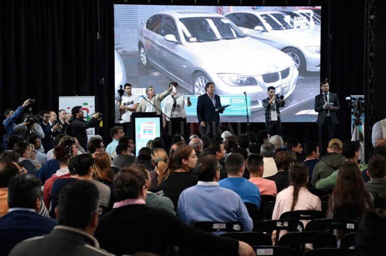 El juez reprochó que la provincia no haya interrumpido los remates