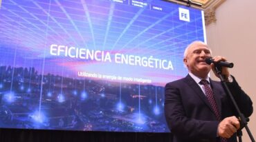 Miguel Lifschitz en la presentación del portal web de eficiencia energética de la Provincia de Santa Fe. Gentileza: prensa Gobierno de Santa Fe.