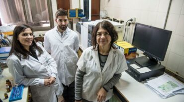Equipo. Los integrantes del laboratorio CG/EM (Cromatografía Gaseosa con Espectrometría de Masas)
