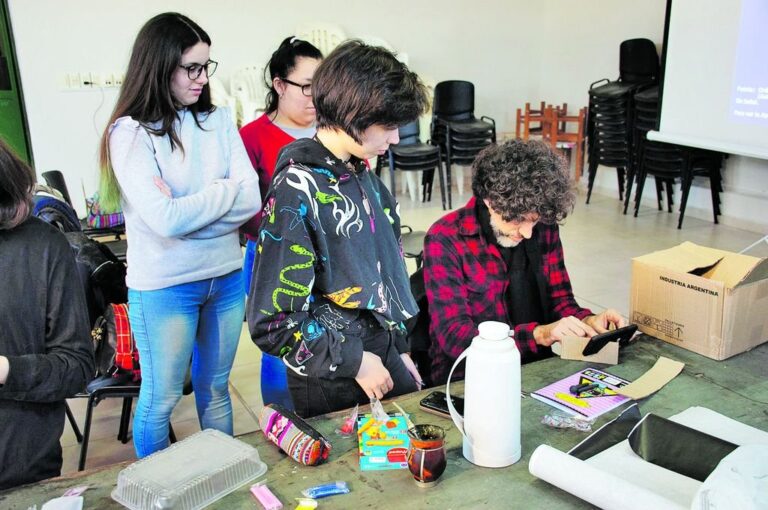 El reconocido directivo dictó un taller en Nogoyá organizado por la productora Eleohansson. José Prinsich