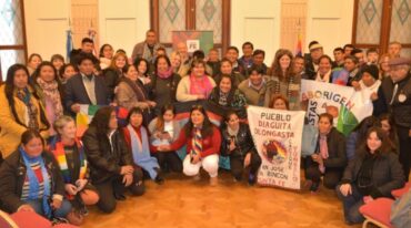 El homenaje se realizó en la Casa de Gobierno provincial y estuvo encabezado por el ministro de Desarrollo Social
