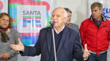 El gobernador habló en el acto. Gentileza: prensa Gobierno de Santa Fe.