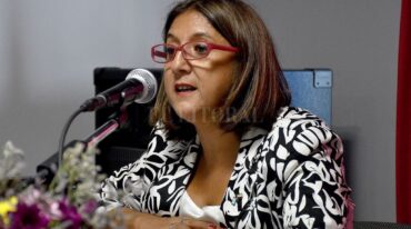 Preocupada. Así se mostró la intendenta Daniela Qüesta sobre el futuro económico que enmaraña las finanzas locales.  Archivo.