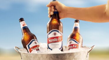 El estilo tipo lager de Cerveza Santa Fe se caracteriza por ser liviana