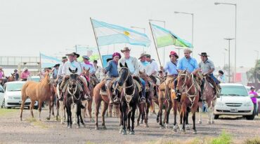 El acceso a Chajarí fue epicentro de una protesta de las agrupaciones tradicionalistas. Gentileza Juan Aguirre