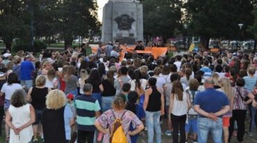 Una movilización a fines del año pasado. La ciudadanía de San Jorge había marchado para pedir respuestas al arco político ante los casos de suicidios. Archivo.