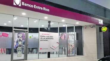 El nuevo espacio inaugurado sobre calle Galarza cuenta con seis nuevos cajeros automáticos.