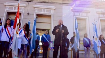 Lifschitz fue el orador principal en el acto por el centenario. Gentileza: prensa Gobierno de Santa Fe.