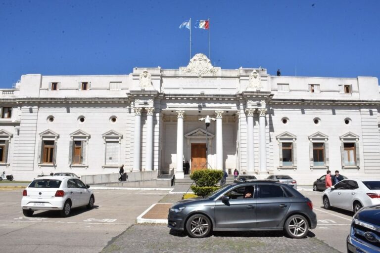 De una cámara hacia la otra. Diputados insiste y giró tres proyectos al Senado. Guillermo Di Salvatore.