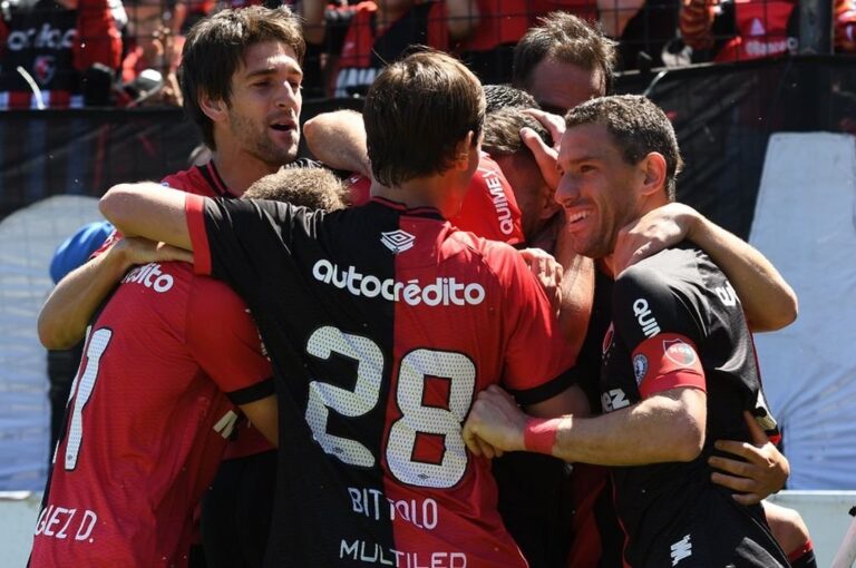 Los leprosos ganaron todos sus partidos como locales en esta Superliga. Gentileza: prensa Newell's Old Boys.