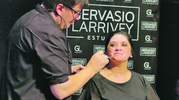 'La belleza terapéutica es una manera de entender que desde el aspecto superficial se puede lograr un cambio muy profundo sobre la autoestima de las personas'