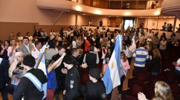 Los festejos se centraron en el teatro Dante. Gentileza: prensa Municipalidad de Casilda.