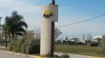Un pueblo donde -tras la tranquilidad y la rutina- se esconde una problemática profunda. Mirador Provincial.