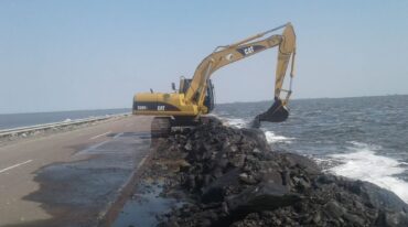 Vialidad Nacional realiza las obras en la ruta nacional 7. Gentileza: prensa Vialidad Nacional.