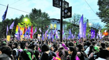 Más de 300 mil mujeres marcharon por las calles de La Plata denunciando las violencias machistas.  Gentileza Guadalupe Murgida