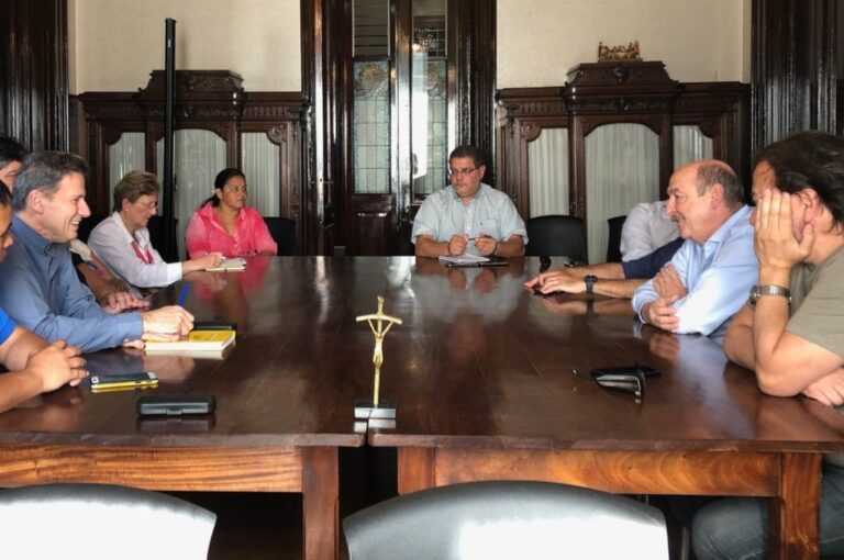 el ministro de Desarrollo Social