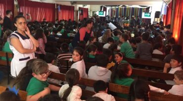 Los datos recolectados se volcaron en un muy interesante libro que se presentó el pasado jueves en la escuela República de México de Rosario. Gentileza: organización.