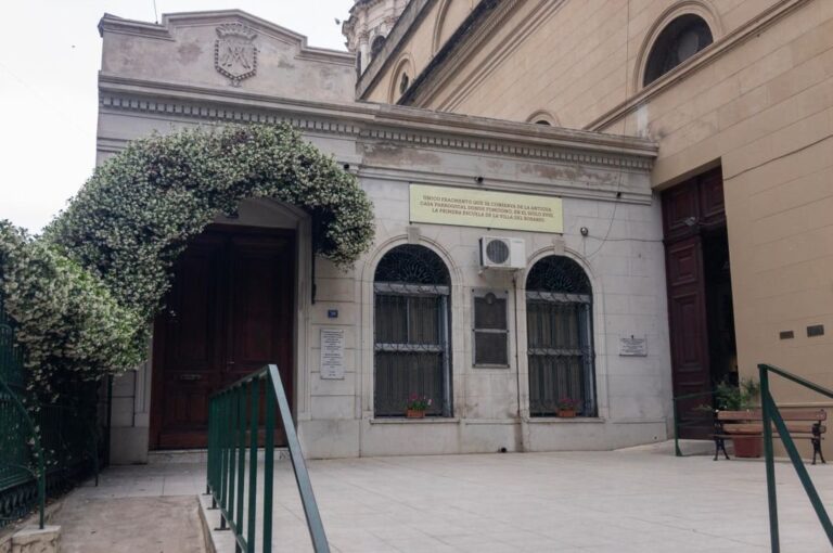 La primera escuela de la ciudad. Este es el inmueble más antiguo que queda en pie con escasas variaciones