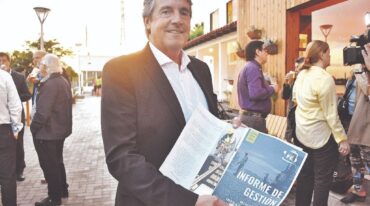 Garibay detalló lo realizado en cuatro años y ahora jurará como diputado provincial. Manuel Fabatía.