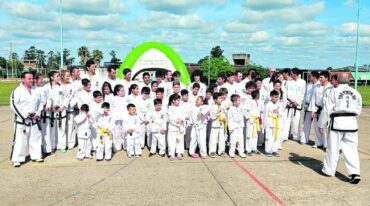 El grupo que participó de la jornada solidaria.