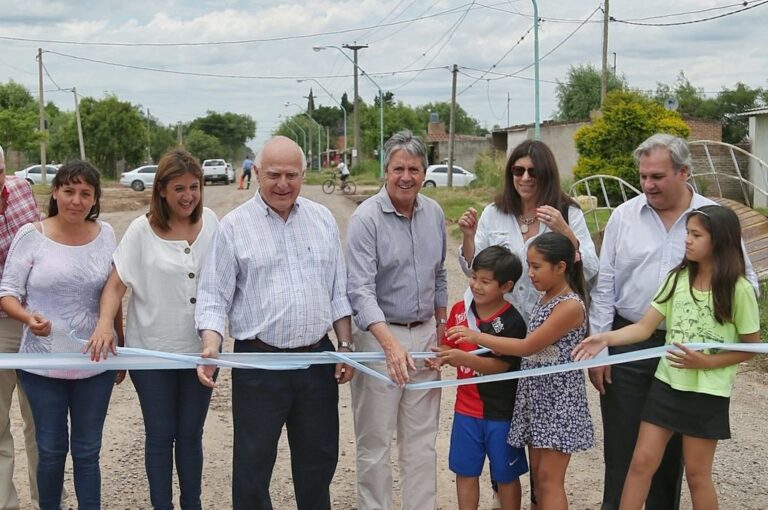 La obra cuenta con una inversión de 350 millones de pesos y beneficiará a los barrios Villa Adelina Este