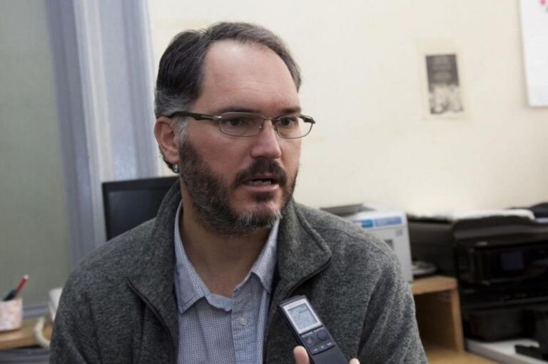 El director de Salud Mental Carlos Berbara se refirió al abordaje provincial.
