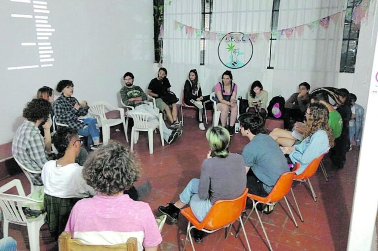 El cine es una herramienta propicia para profundizar debates en torno al uso del cannabis.