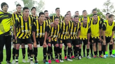 El plantel de Wanderer´s que le dio la gloria al club y volvió a Primera División A de la Liga Concordiense.