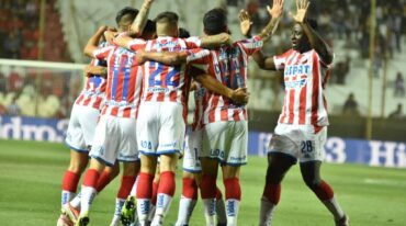 Los rojiblancos ganaron por la mínima. Pablo Aguirre.