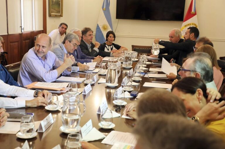 Estuvieron presentes el gobernador