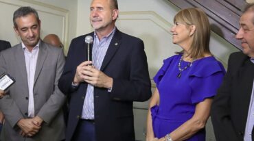 El gobernador estuvo acompañado por el intendente local