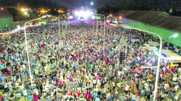Una multitud se congregó para disfrutar de los espectáculos