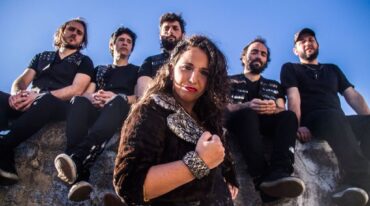 Cumbia rebelde. Luego de haber compartido escenario con músicos como Los Palmeras