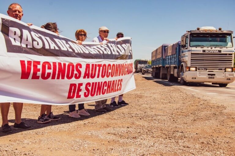 A la cuarta marcha en reclamo de mejoras para la transitabilidad de la traza urbana de dicho tramo