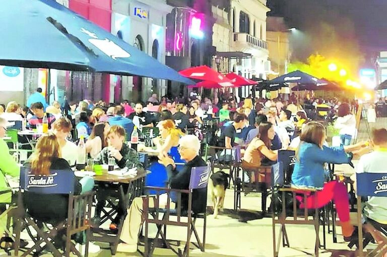 El objetivo del Polo es potenciar los servicios que ofrecen los locales gastronómicos de la zona y las actividades de promoción que se impulsen en forma complementaria.