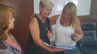 Stella Clérici y Leticia Battaglia. Gentileza: prensa Municipalidad de Cañada de Gómez.