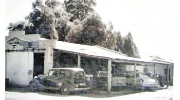 El hogar y el taller de la familia Dalarda antes de la construcción de la represa.