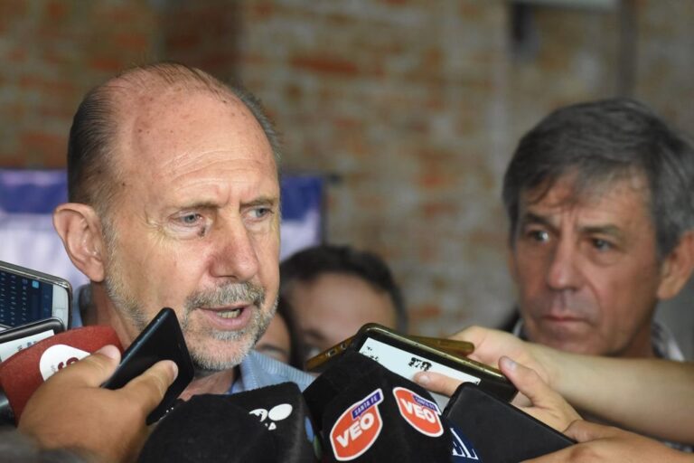 El mandatario sostuvo que hay 'falta de preparación y formación' en la Policía