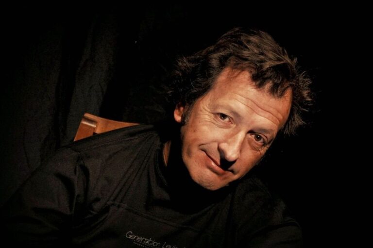 Di Santi confió que el teatro le aportó "empatía