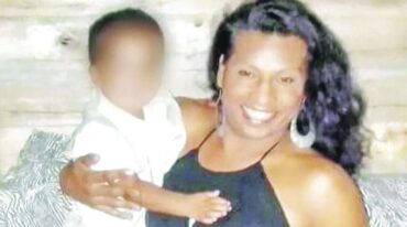 Roxana junto a su hijo Mateo